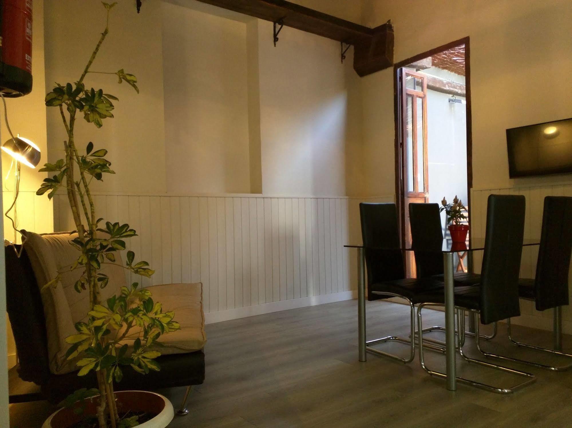 Nwt Paradise Urban Hostel 알리칸테 외부 사진
