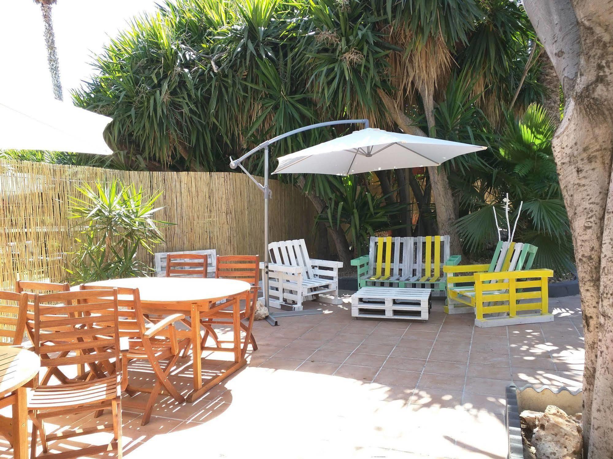 Nwt Paradise Urban Hostel 알리칸테 외부 사진